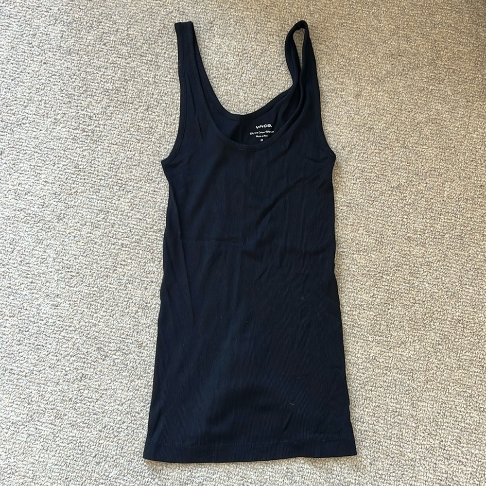 Vince navy ribbed tank